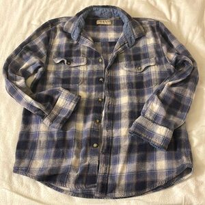 Tall woods flannel men’s Medium